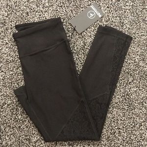 NWT 90 Degree by Reflex black lace leggings